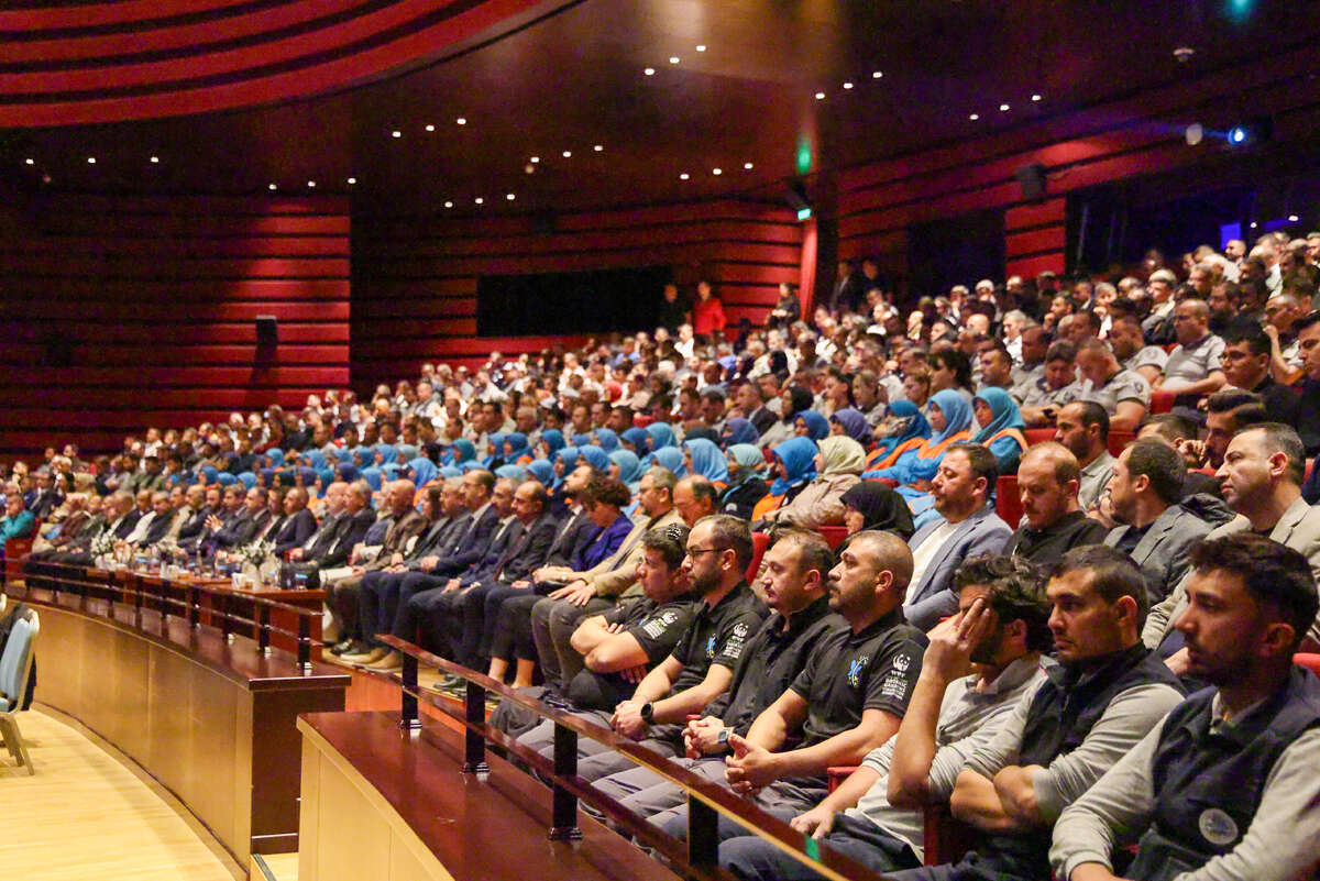Selçuklu ailesi bayramda buluştu: Başarının temelinde gönül belediyeciliği var 17